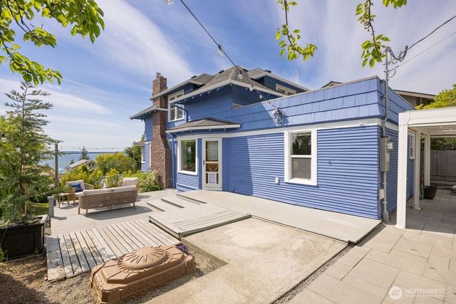 1015 14th Street, Bellingham, WA 98225