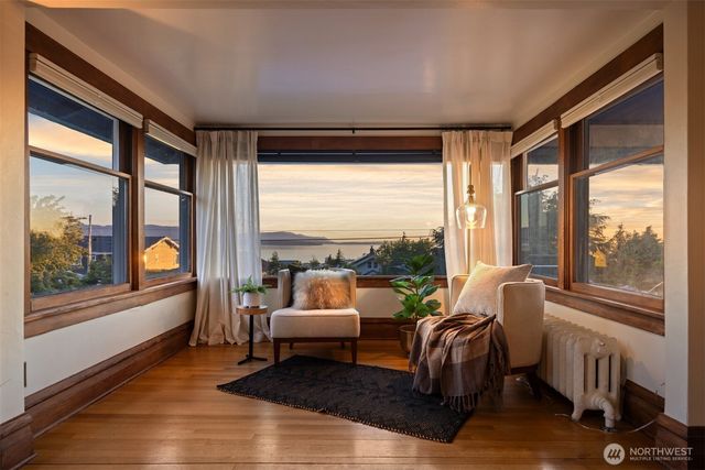 1015 14th Street, Bellingham, WA 98225