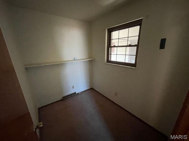 102 Linda Drive, Fairview Heights, IL 62208