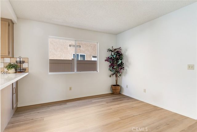 3682 N Pole, Riverside, CA 92503