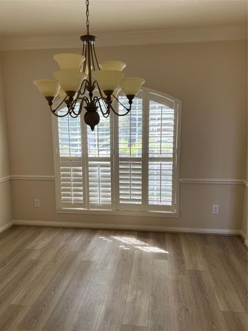 902 Brandy Street, Stafford, TX 77477
