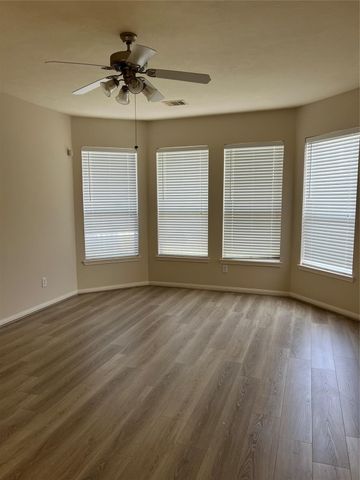 902 Brandy Street, Stafford, TX 77477