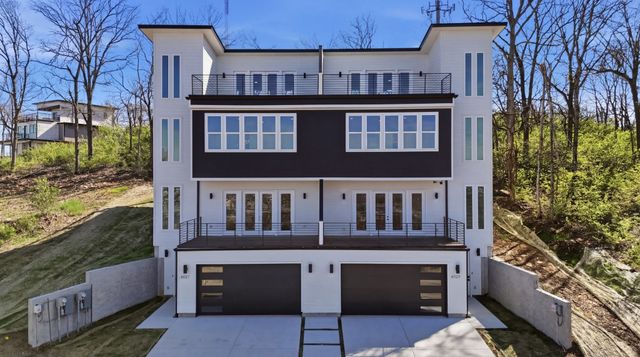 6027 Hill Circle, Nashville, TN 37209