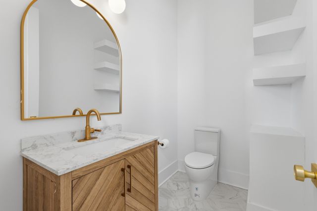 6027 Hill Circle, Nashville, TN 37209