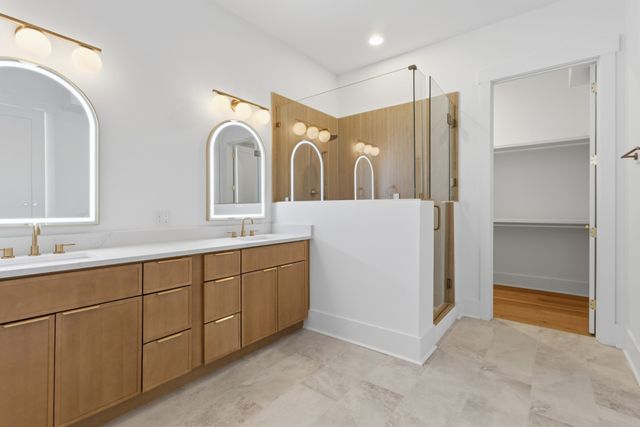 6027 Hill Circle, Nashville, TN 37209