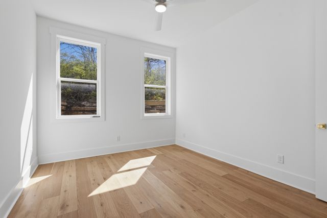 6027 Hill Circle, Nashville, TN 37209