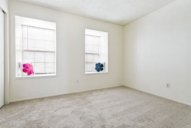 634 W Collins Street, Denton, TX 76201