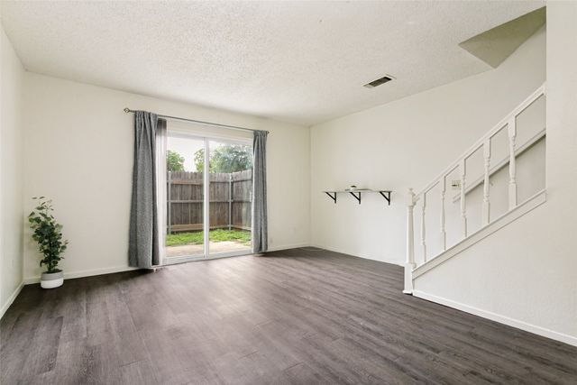 634 W Collins Street, Denton, TX 76201