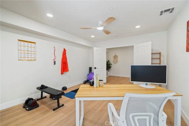 634 Meyer D, Redondo Beach, CA 90278