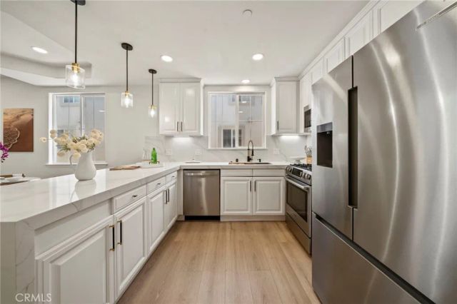 634 Meyer D, Redondo Beach, CA 90278