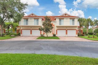 7269 FOUNTAIN PALM CIRCLE, Bradenton, FL 34203