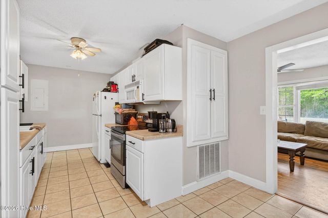 5875 Simmons Road NW, Ash, NC 28420