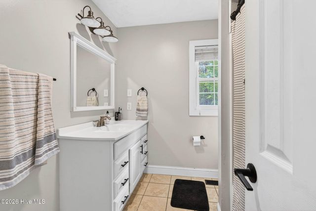 5875 Simmons Road NW, Ash, NC 28420