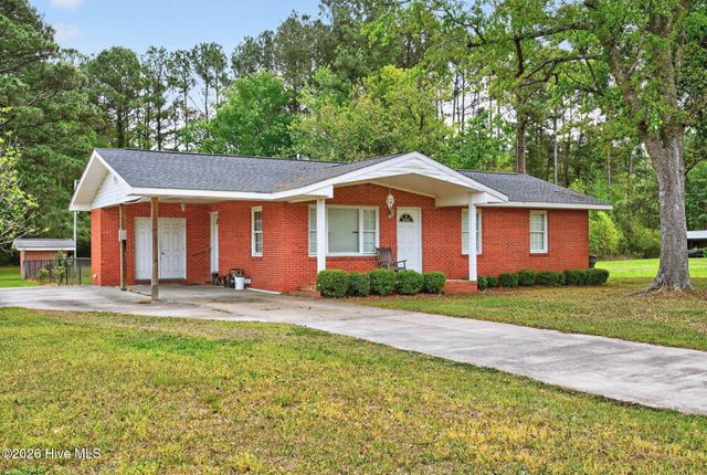 5875 Simmons Road NW, Ash, NC 28420