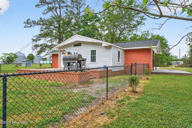5875 Simmons Road NW, Ash, NC 28420