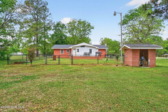 5875 Simmons Road NW, Ash, NC 28420