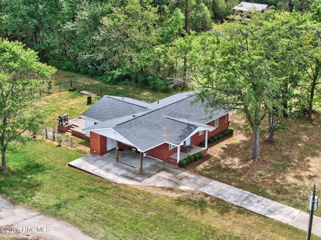 5875 Simmons Road NW, Ash, NC 28420