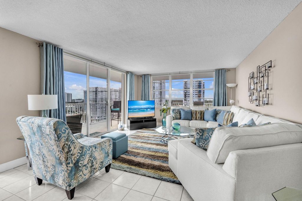 2801 NE 183rd St 1417W, Aventura, FL 33160