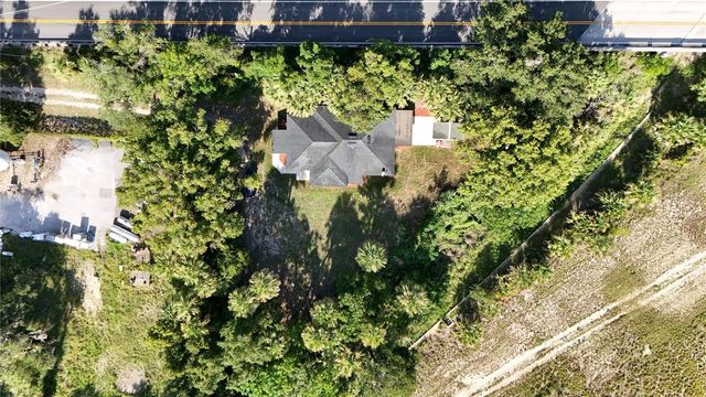 709 S HIGHLAND STREET, Mount Dora, FL 32757