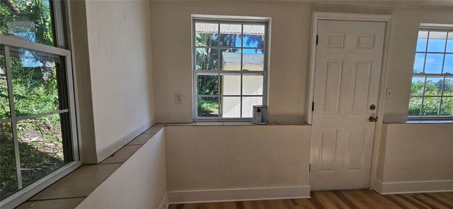 709 S HIGHLAND STREET, Mount Dora, FL 32757