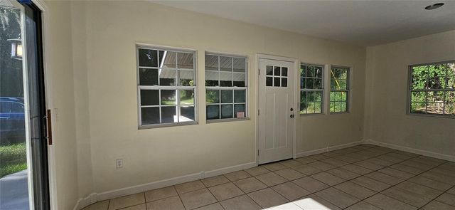 709 S HIGHLAND STREET, Mount Dora, FL 32757