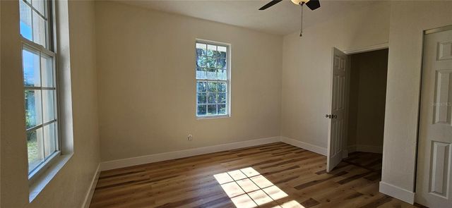 709 S HIGHLAND STREET, Mount Dora, FL 32757