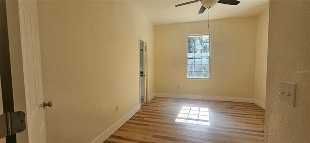 709 S HIGHLAND STREET, Mount Dora, FL 32757