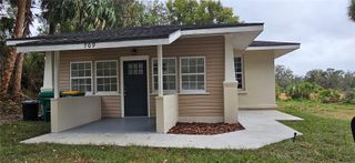 709 S HIGHLAND STREET, Mount Dora, FL 32757