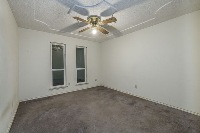 469 County Road 3788, Quinlan, TX 75474