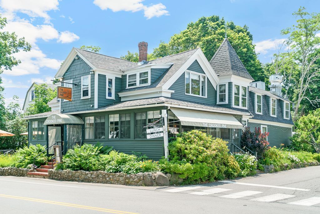 30 Shore Road, Ogunquit, ME 03907 — exterior