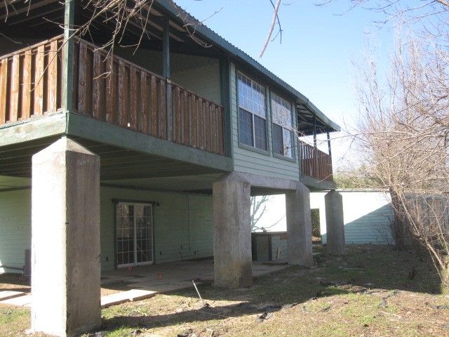 2150 Harris Street, Gainesville, TX 76240