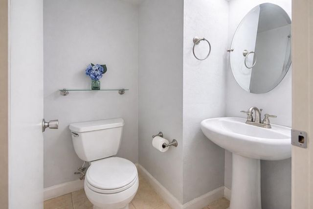 5300 NE 24th Terrace 216C, Fort Lauderdale, FL 33308