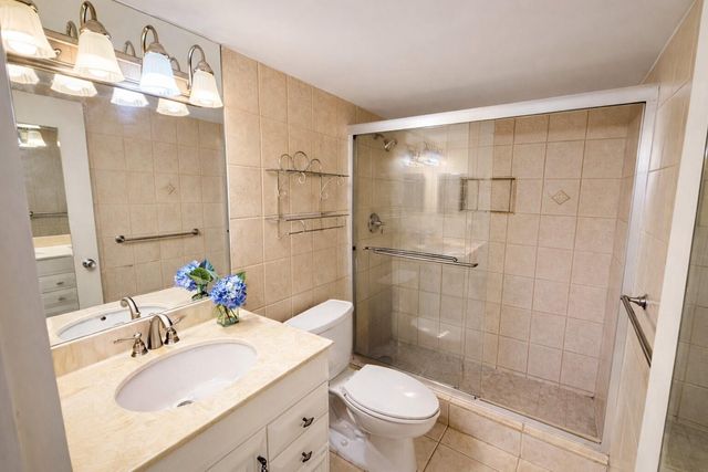 5300 NE 24th Terrace 216C, Fort Lauderdale, FL 33308