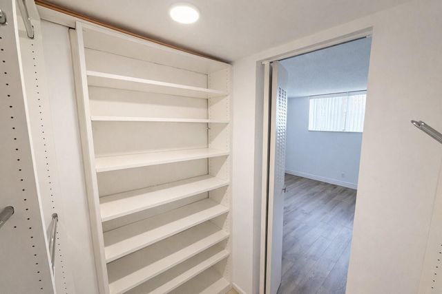 5300 NE 24th Terrace 216C, Fort Lauderdale, FL 33308