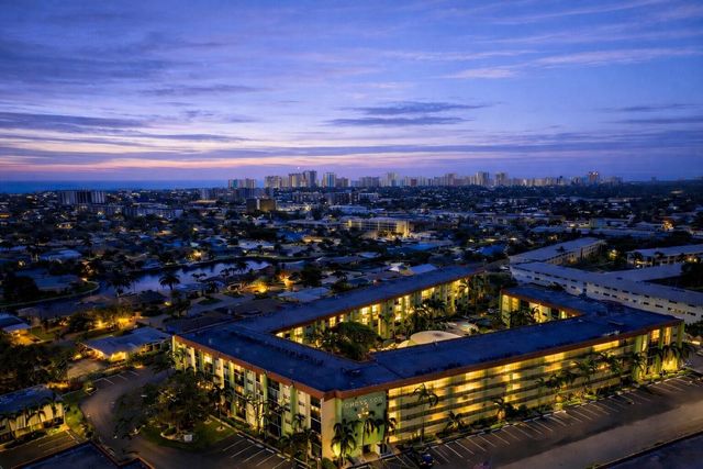 5300 NE 24th Terrace 216C, Fort Lauderdale, FL 33308