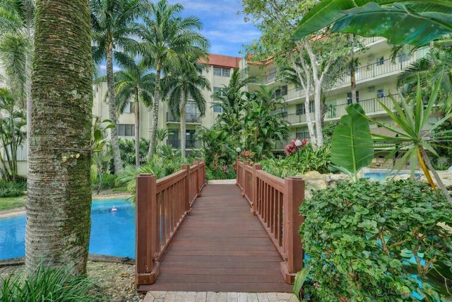 5300 NE 24th Terrace 216C, Fort Lauderdale, FL 33308