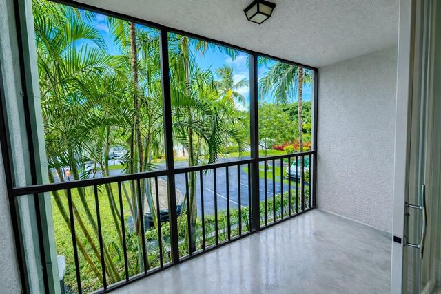 5300 NE 24th Terrace 216C, Fort Lauderdale, FL 33308