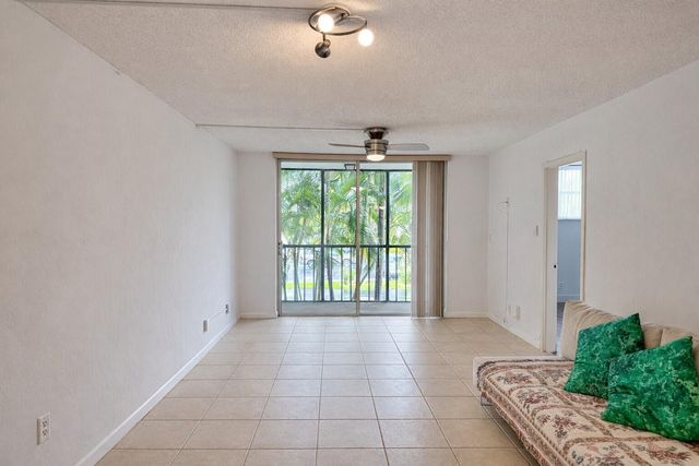 5300 NE 24th Terrace 216C, Fort Lauderdale, FL 33308