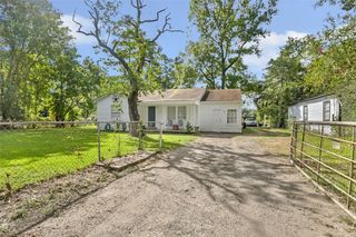 305 Cherry Creek Road, Dayton, TX 77535