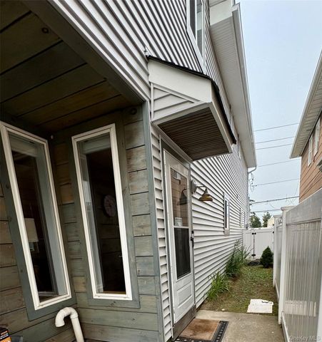 717 E Walnut Street, Long Beach, NY 11561