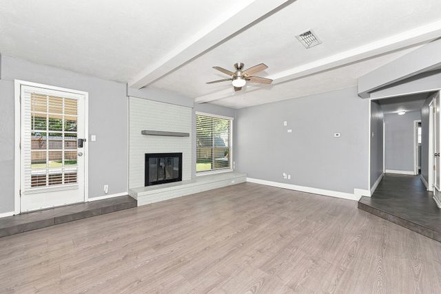 3204 Denbury Drive, Fort Worth, TX 76133