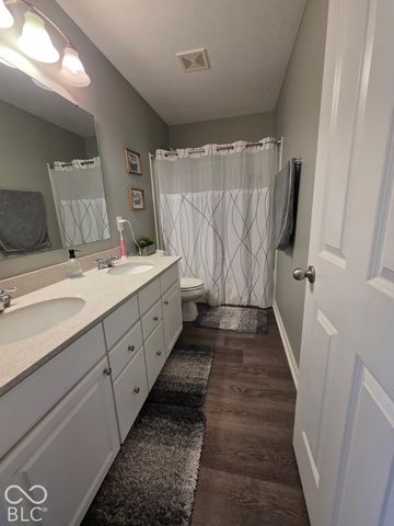 15680 Hargray Drive, Noblesville, IN 46062