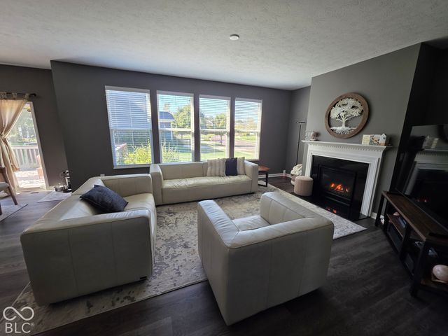 15680 Hargray Drive, Noblesville, IN 46062