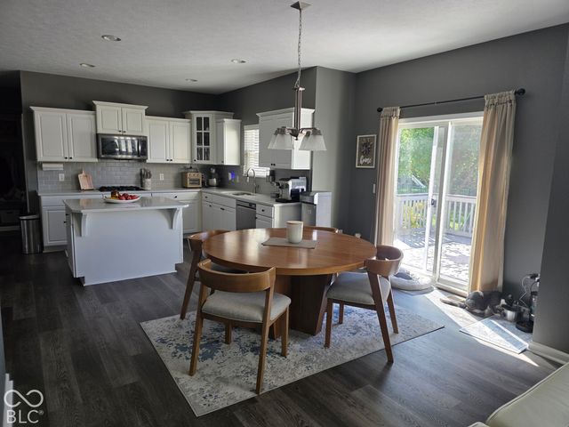 15680 Hargray Drive, Noblesville, IN 46062