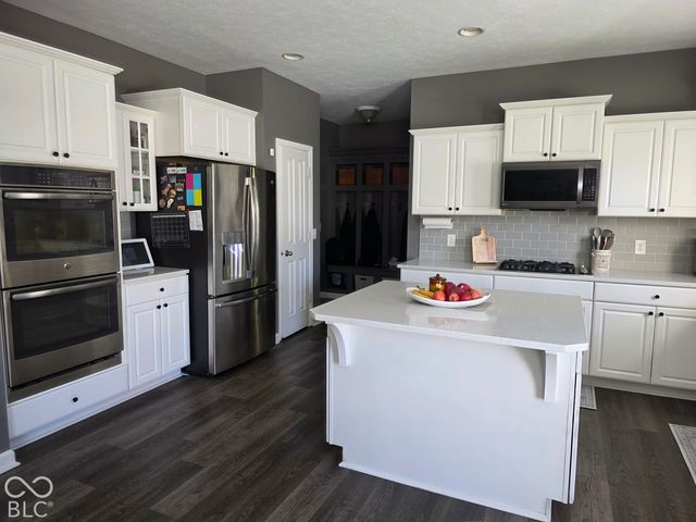 15680 Hargray Drive, Noblesville, IN 46062