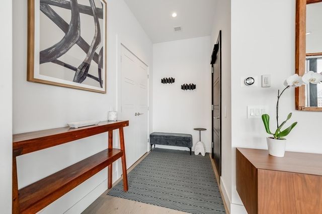 40 Traveler St PH802, Boston, MA 02118