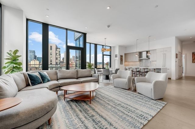 40 Traveler St PH802, Boston, MA 02118