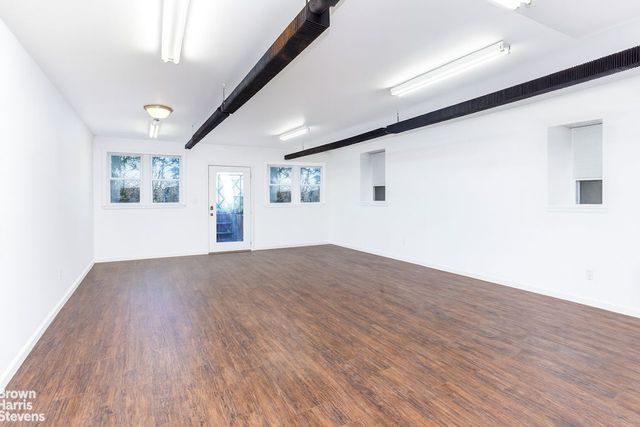 96 W END Avenue, New York City, NY 11235