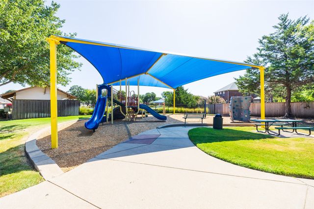 604 Beeman Drive, Arlington, TX 76002