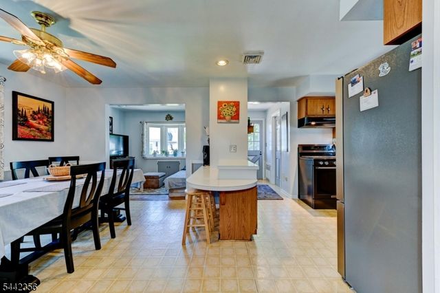 123 Eastern Ave, Somerville Boro, NJ 08876